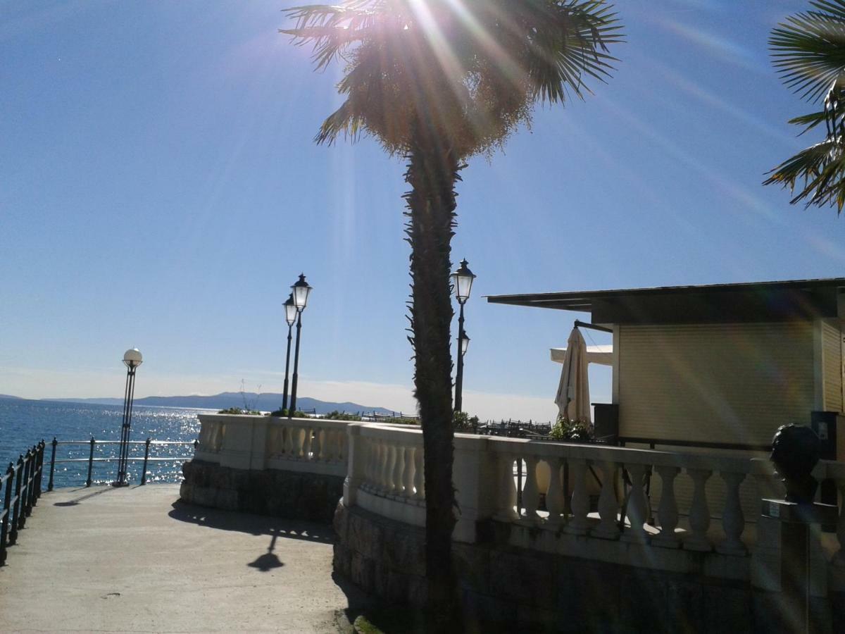 Apartment Secret Garden Opatija Buitenkant foto