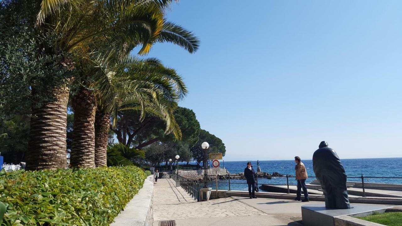 Apartment Secret Garden Opatija Buitenkant foto