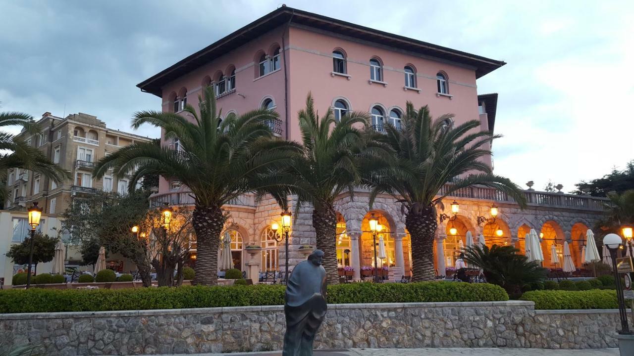 Apartment Secret Garden Opatija Buitenkant foto